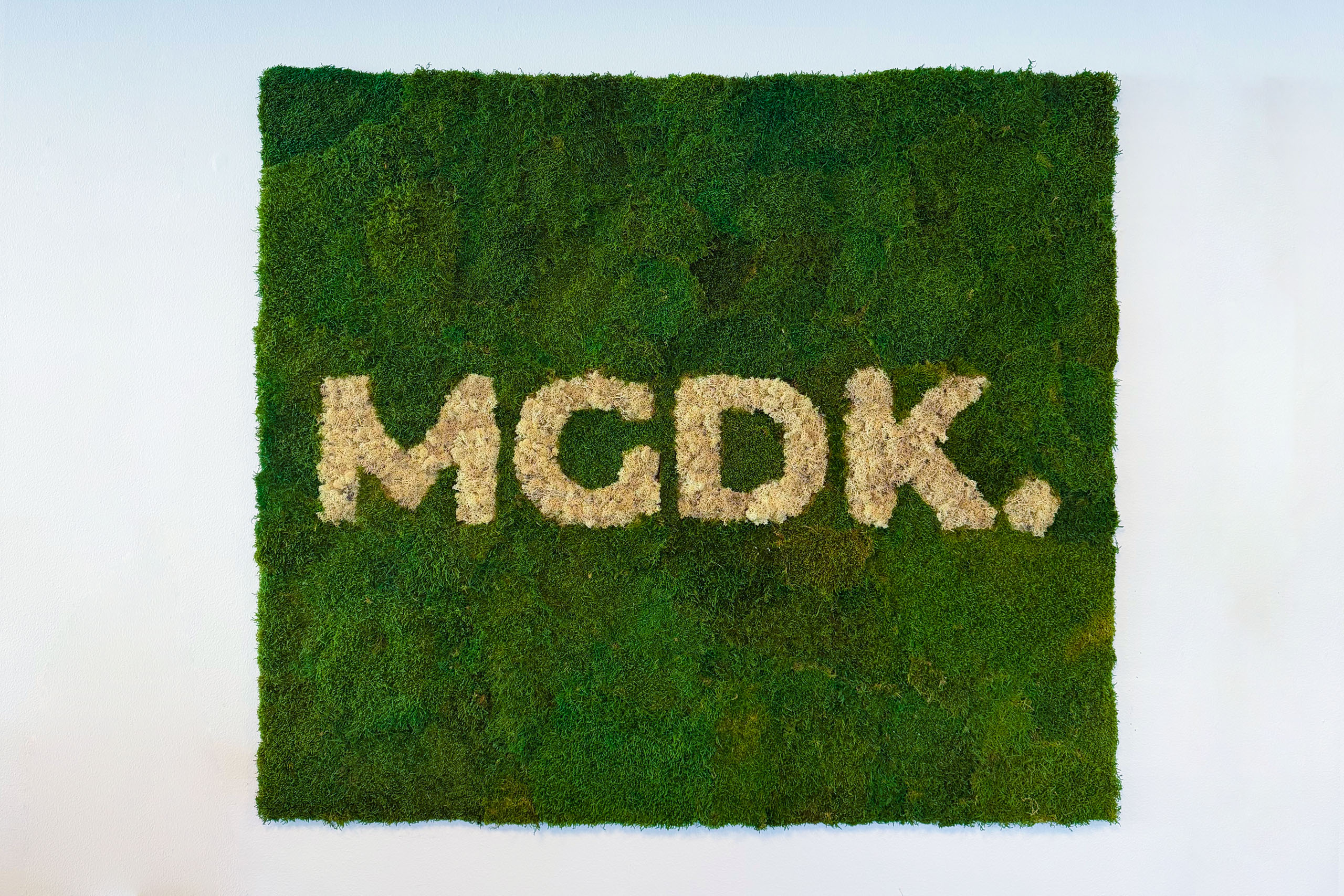 Teamet bag MGDK